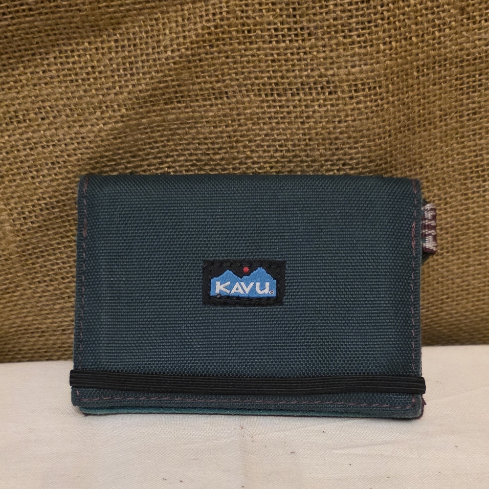 Kavu Billings Wallet - Hemlock Grove